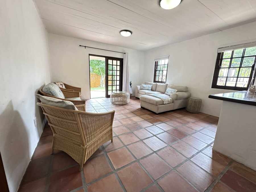 6 Bedroom Property for Sale in Kingfisher Creek Western Cape